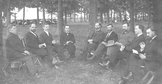 1904 – 1. (Summer) The Missionary Church Association appointed a committee to search for a new location for the school.