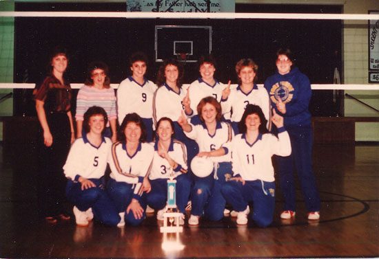 1985 – 2. Volleyball team goes 26-1 for best overall record in school history.