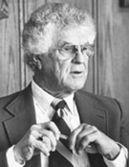 1980 – Dr. Harvey Bostrom appointed President (1980-1986).